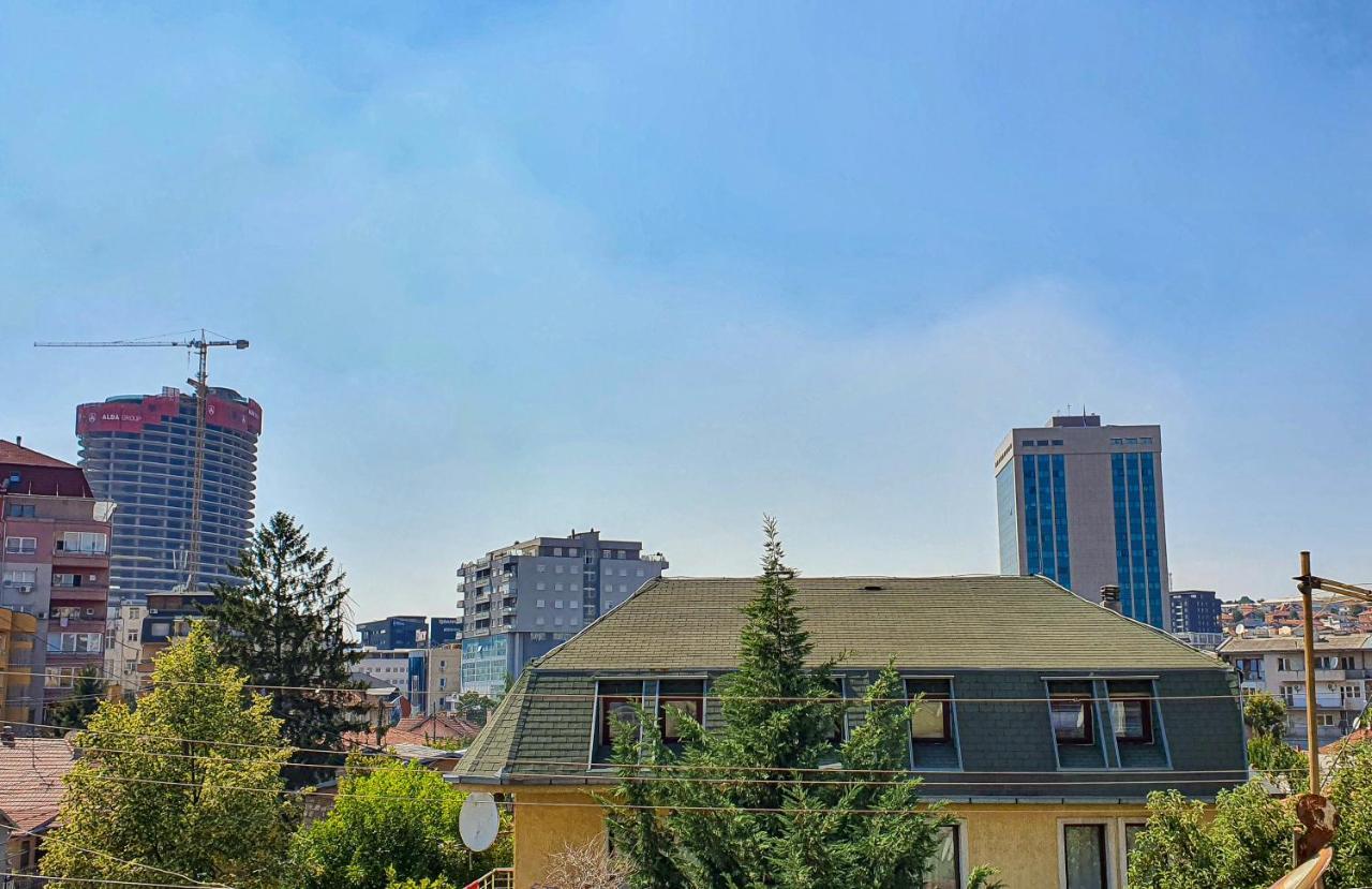 Zogu Apartments - Downtown Pristina Buitenkant foto